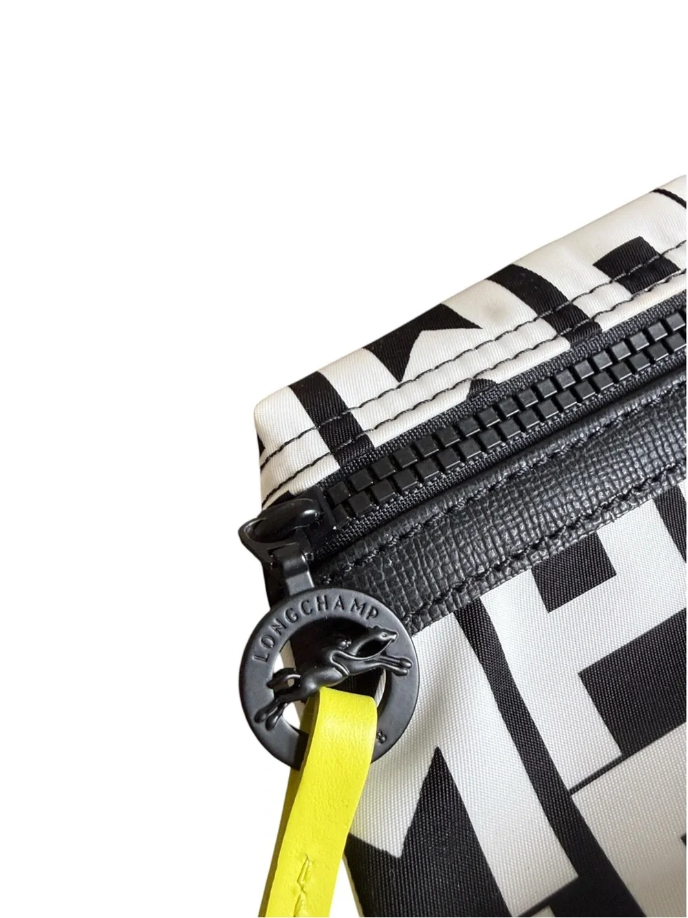 Longchamp Le Pliage LGP Black White Nylon Cosmetic Pouch 34061412067.